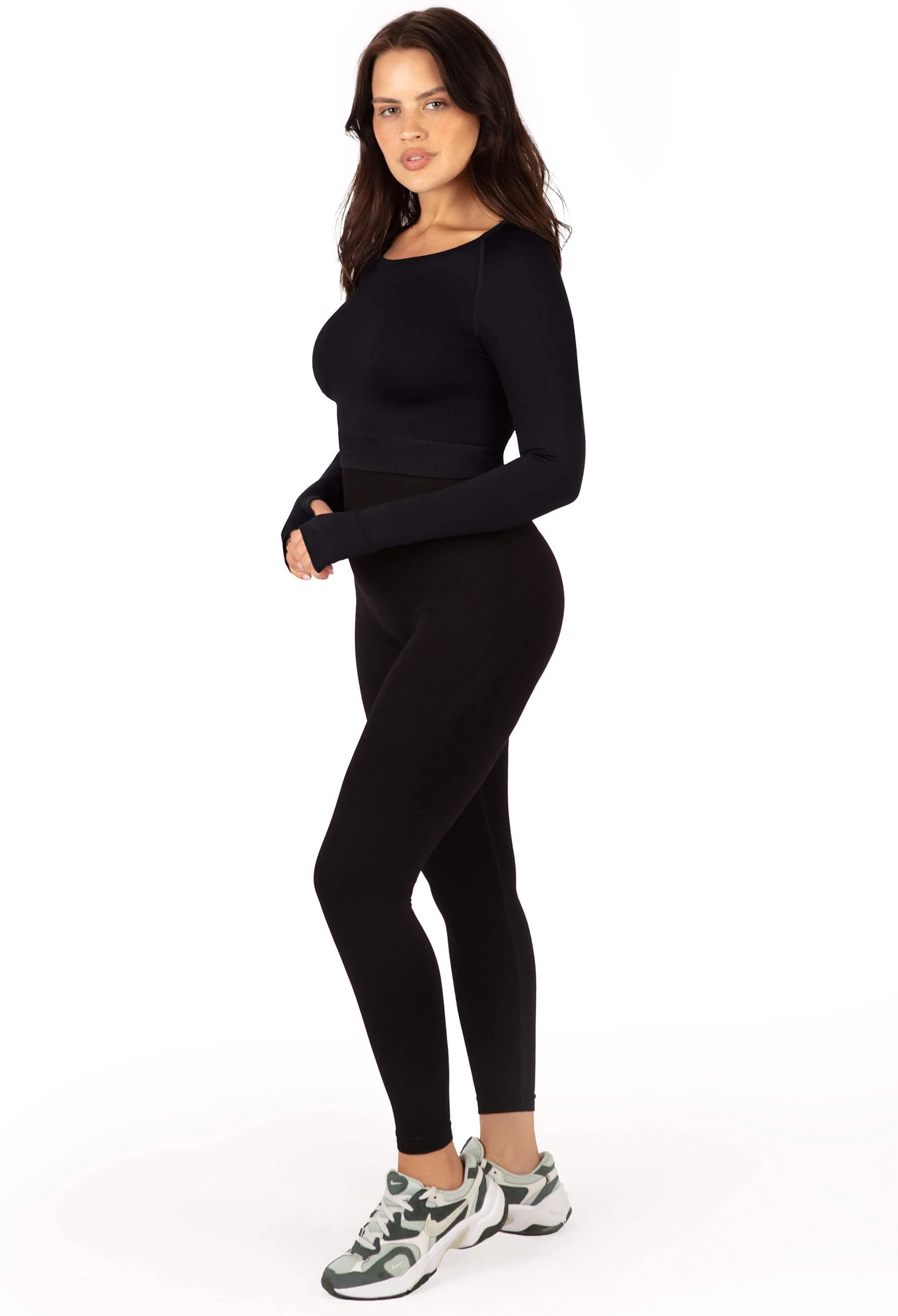 Seamless Long Sleeve Crop Top - Image 3